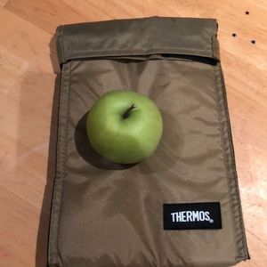 🍏Two for $10🍏 Thermos insulated lunchbag NWOT
